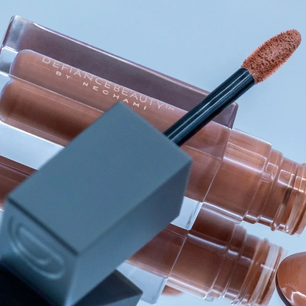 Defiance Beauty Luminous Liquid Lipstick Mini in Iconic BRAND NEW IN BOX